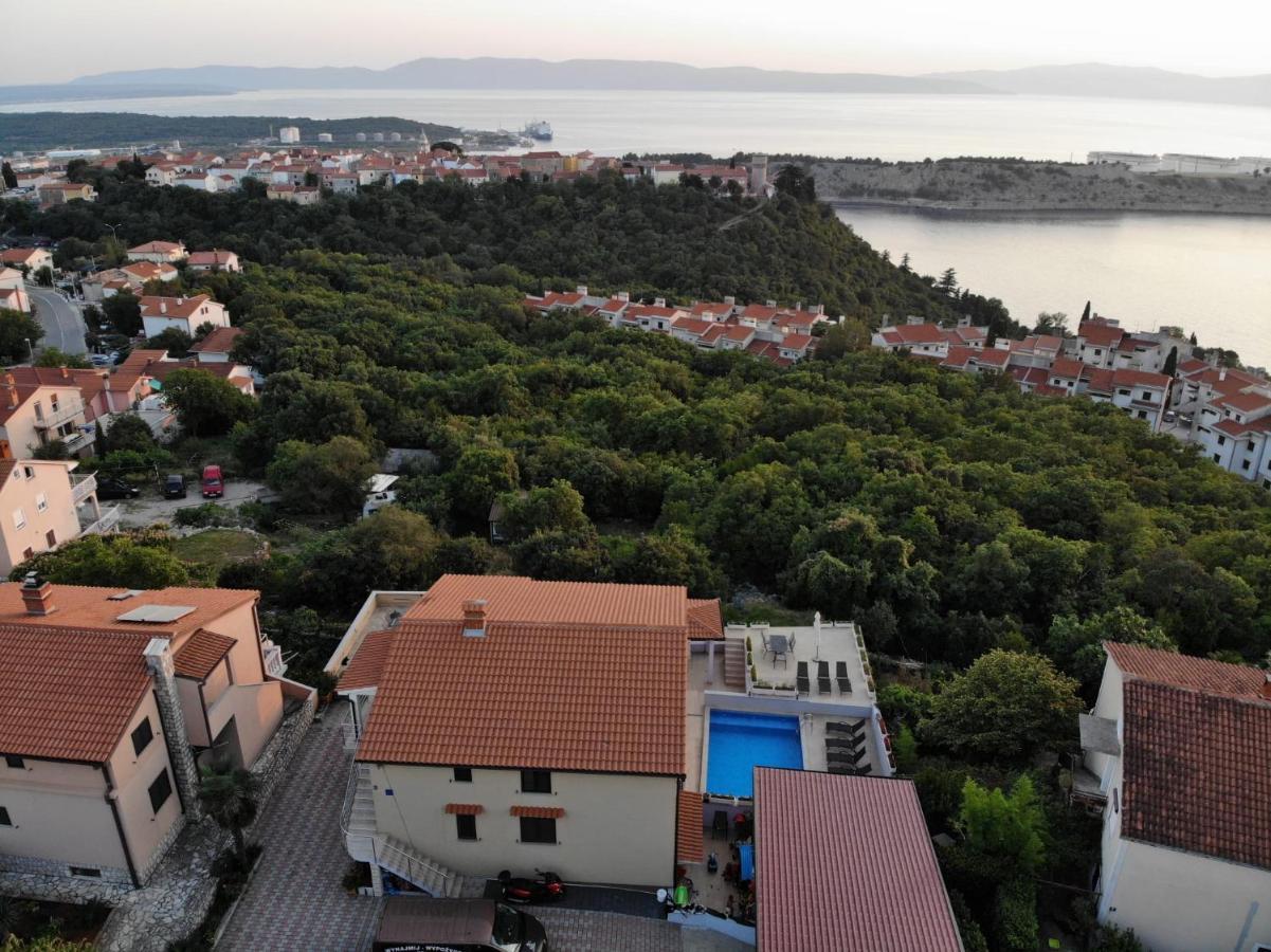 Apartman "Sabine Red" With Heated Pool Омишаль Экстерьер фото